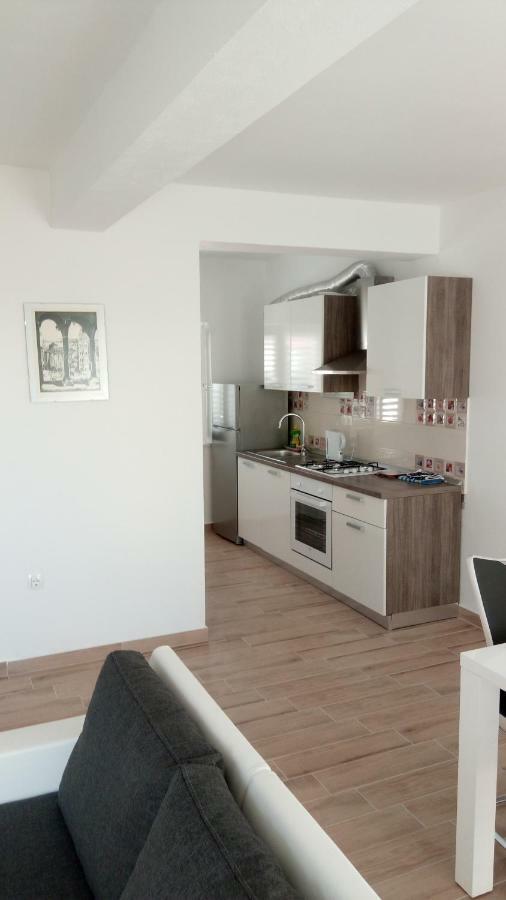 Apartmani Filip Zadar Diklo エクステリア 写真