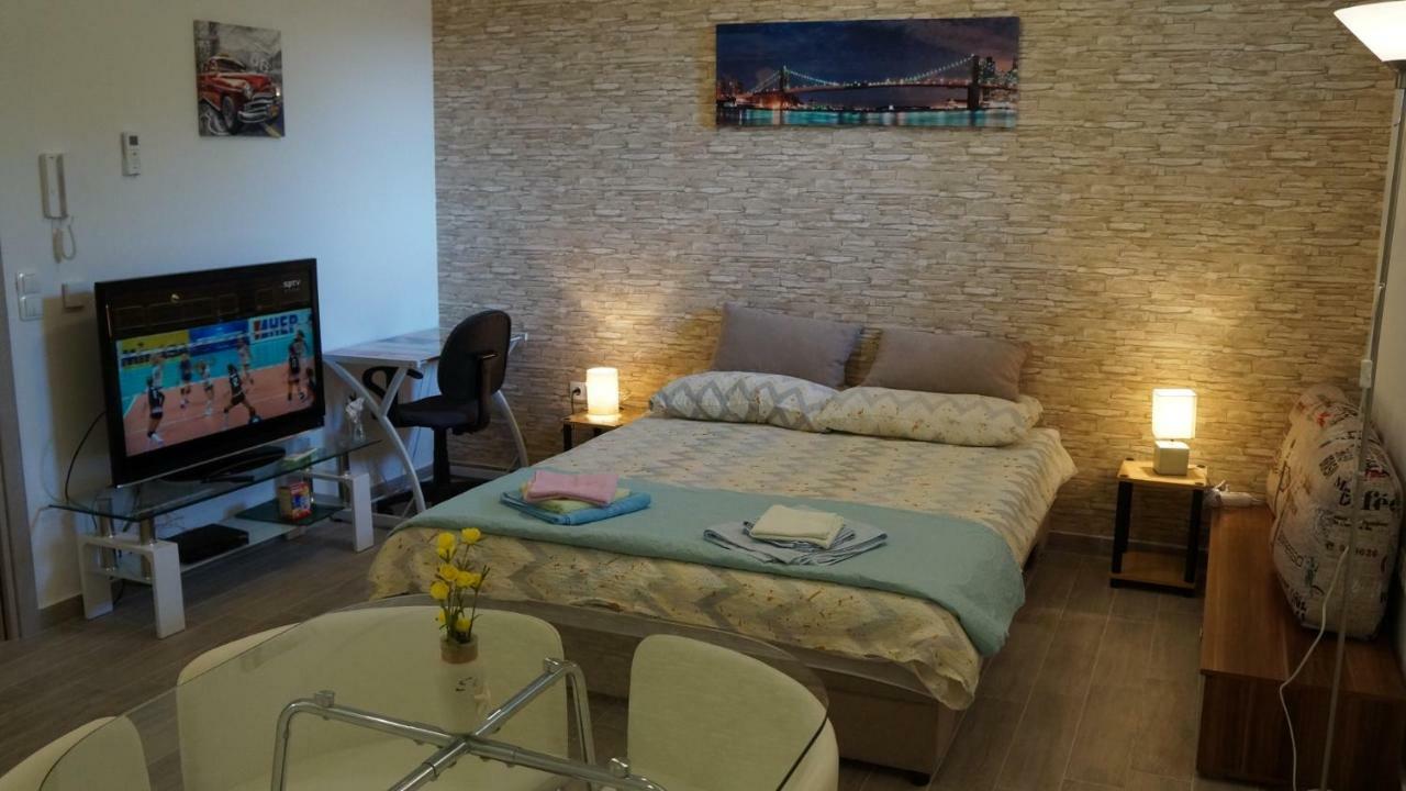 Apartmani Filip Zadar Diklo エクステリア 写真