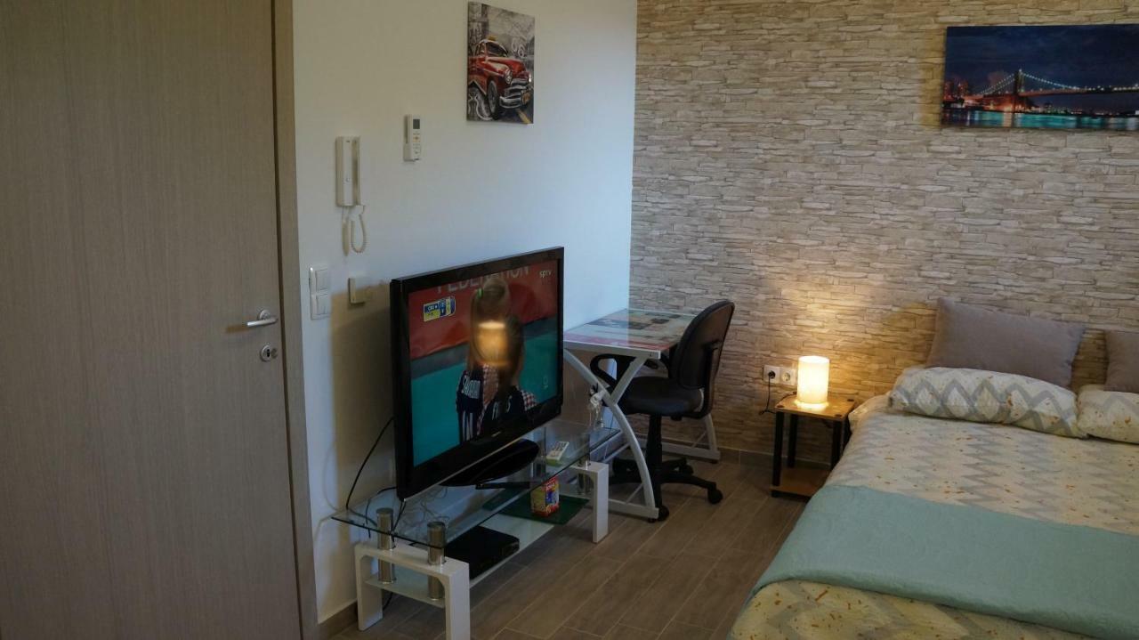 Apartmani Filip Zadar Diklo エクステリア 写真