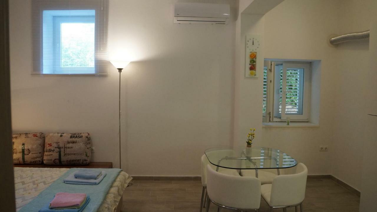 Apartmani Filip Zadar Diklo エクステリア 写真